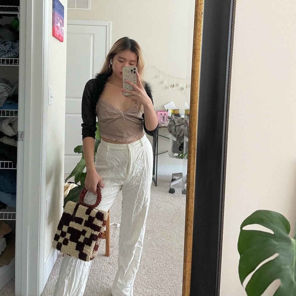 white linen pleated pants
